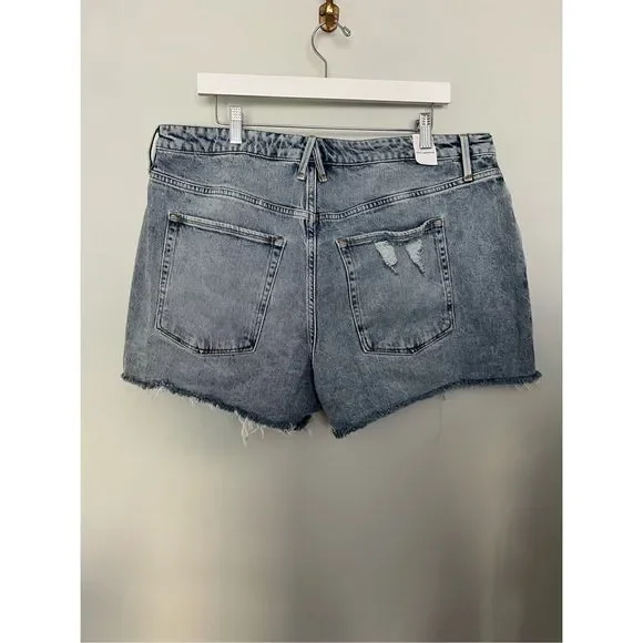 Good American Women's Good Girlfriend Indigo 108 Denim Shorts Size 18 NWT - Picture 6 of 6